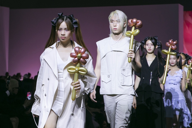 Hai gương mặt trẻ của Việt Nam diễn thời trang tại  Seoul Fashion Week 2023 - Ảnh 9.
