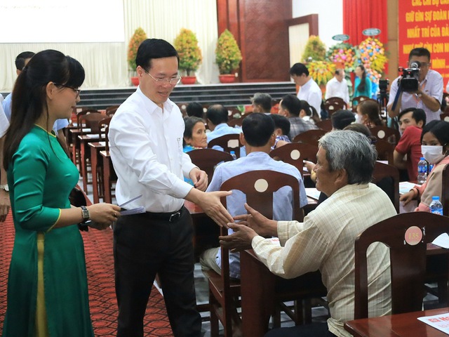 Chủ tịch nước Võ Văn Thưởng: Hậu Giang đã cơ bản xóa nhà tạm, nhà dột nát- Ảnh 2.