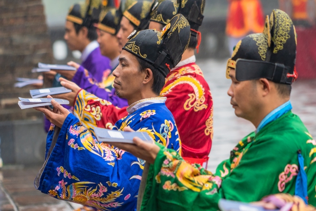 Tái hiện lễ Ban sóc triều Nguyễn và công bố Festival Huế 2024- Ảnh 4.