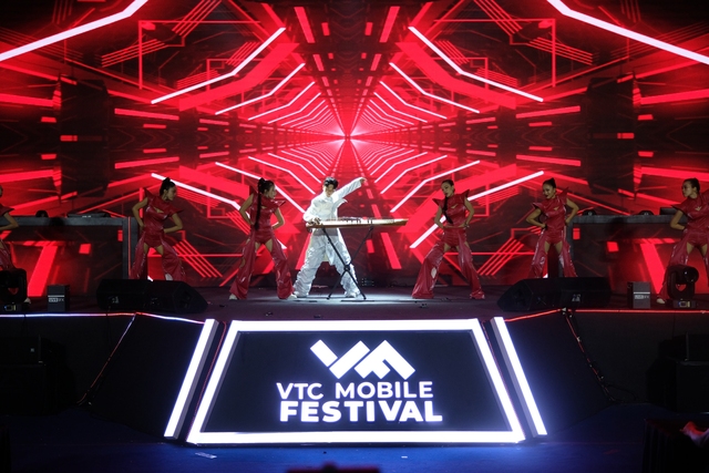 Quẹt QR săn 'tiền tươi' liền tay lần đầu xuất hiện ở VTC Mobile Festival- Ảnh 9.