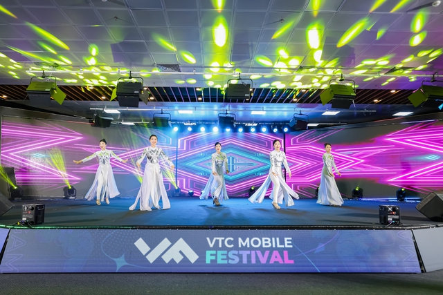 Quẹt QR săn 'tiền tươi' liền tay lần đầu xuất hiện ở VTC Mobile Festival- Ảnh 10.