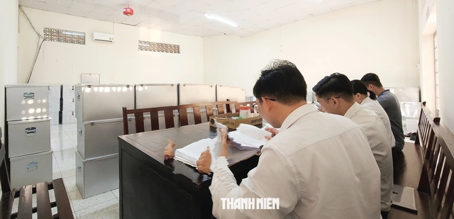 Vụ án Vạn Thịnh Phát: TAND TP.HCM tiếp nhận 6 tấn hồ sơ, gần 1 triệu bút lục- Ảnh 5.