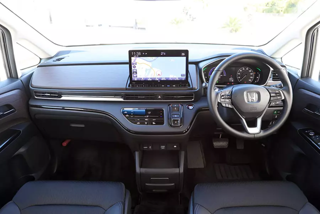 Honda sai lầm khi mang Odyssey lắp ráp ở Trung Quốc về Nhật Bản- Ảnh 3. Honda sai lầm khi mang Odyssey lắp ráp ở Trung Quốc về Nhật Bản- Ảnh 3.