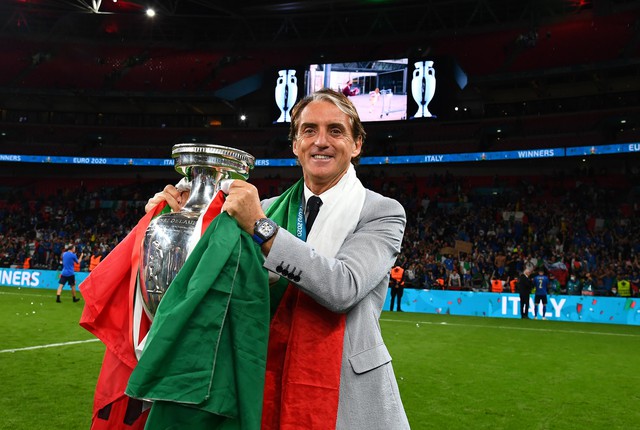 HLV danh tiếng Mancini so sánh Asian Cup hay ngang EURO, giới báo chí ngỡ ngàng- Ảnh 2.