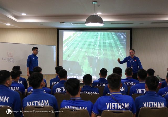HLV Troussier loại 4 cầu thủ, đội tuyển Việt Nam dự Asian Cup với nhân sự khỏe mạnh- Ảnh 2.