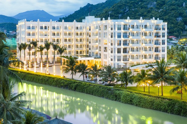 Những khách sạn 5 sao Nha Trang gần biển mang đến kỳ nghỉ đáng nhớ- Ảnh 5.