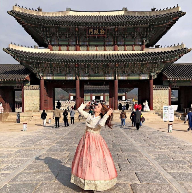 Cẩm nang những địa điểm du lịch Hàn Quốc giúp bạn 'sống ảo' cháy máy
- Ảnh 2.