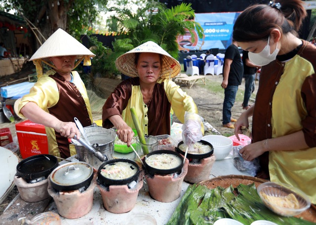 Quê nhà như gần lại...- Ảnh 1.