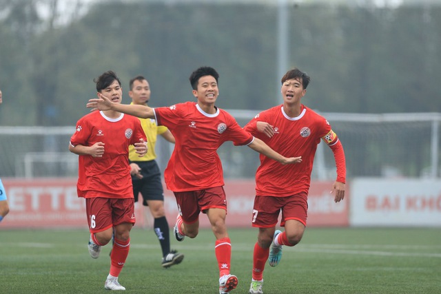 Thất bại choáng váng của HLV Phạm Minh Đức và đội Hà Nội tại giải U.19- Ảnh 3.