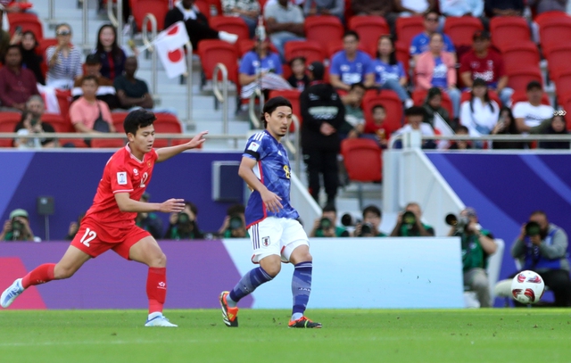 Tiền đạo Takumi Minamino: 'Đội tuyển Việt Nam không phải là đối thủ tầm thường'- Ảnh 1.