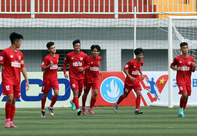 ĐH Văn Lang 3-0 CĐ Bách khoa Sài Gòn: Xác định vé vòng play-off của nhóm 4- Ảnh 1.