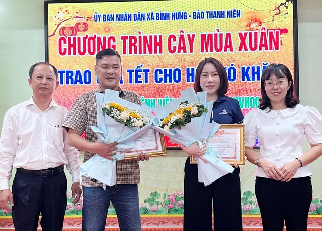 Mang tết sớm đến với các gia đình khó khăn- Ảnh 3.