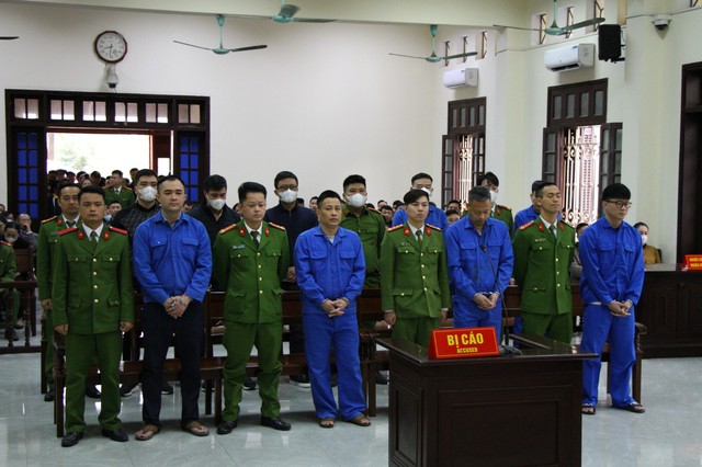 Hải Phòng: Cựu Trưởng công an Q.Đồ Sơn nhận hối lộ, lãnh án 8 năm tù- Ảnh 1.