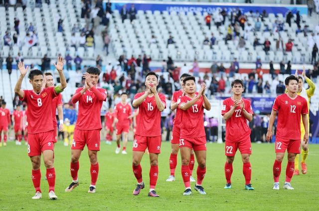 Vì sao đội tuyển Việt Nam phải hạn chế va chạm với Indonesia?- Ảnh 2.