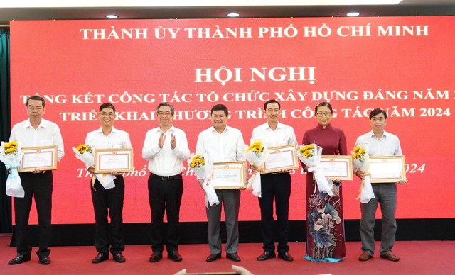 TP.HCM quan tâm bồi dưỡng cán bộ trẻ, cán bộ nữ- Ảnh 1.