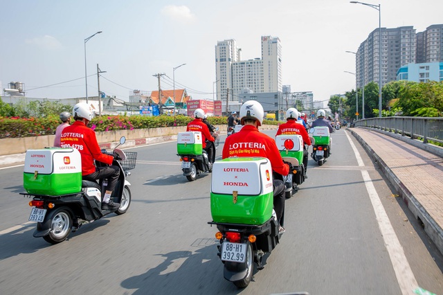 Honda Benly e: được thiết kế tối ưu cho chuyên chở hàng hóa, nhỏ gọn, phù hợp với hệ thống giao thông tại Việt Nam