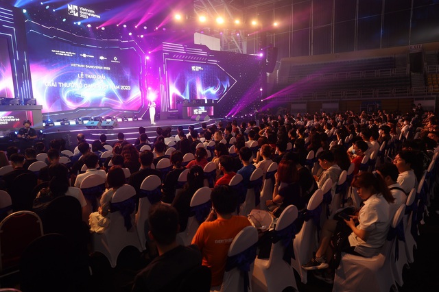 Đêm gala Vietnam GameVerse 2023 diễn ra tại TP.HCM thu hút đông đảo người quan tâm
