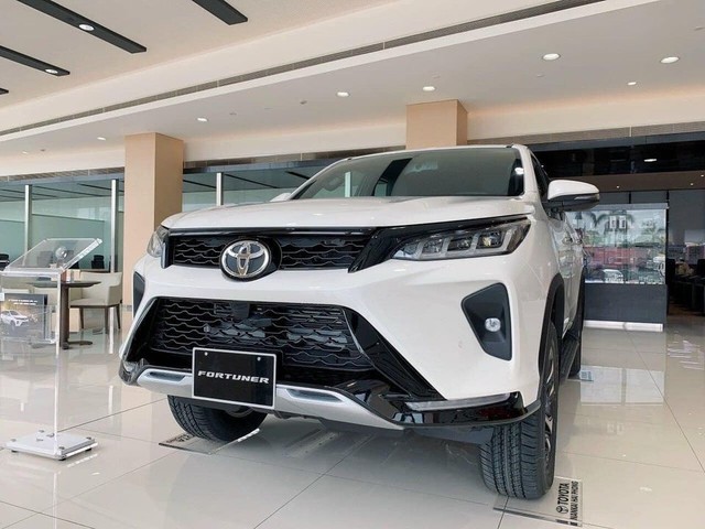 Toyota giảm giá hàng loạt xe tại Việt Nam- Ảnh 3.
