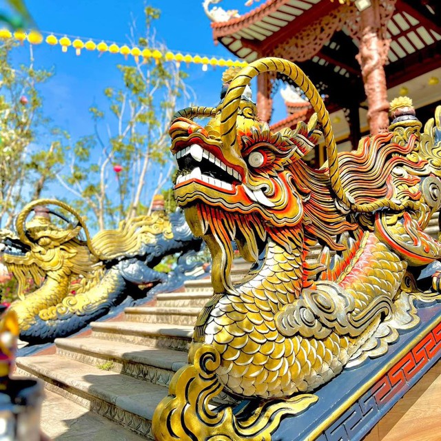 Đủ kiểu các linh vật rồng độc đáo ở Quảng Trị đang gây 'bão mạng'- Ảnh 8.