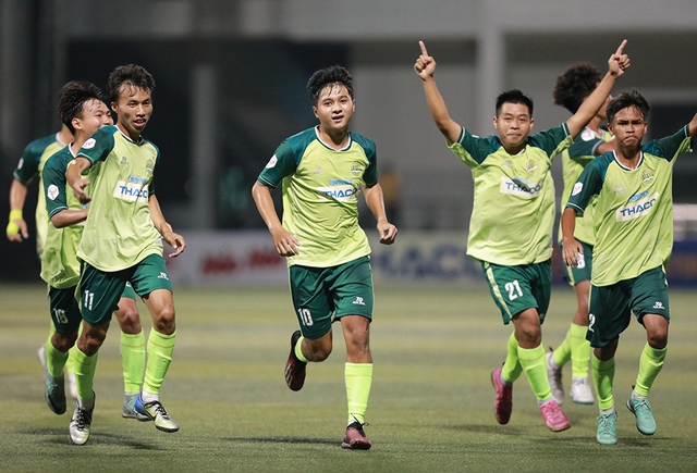 Nguyễn Công Hảo: Chọn trường mạnh về bóng đá để học- Ảnh 1.