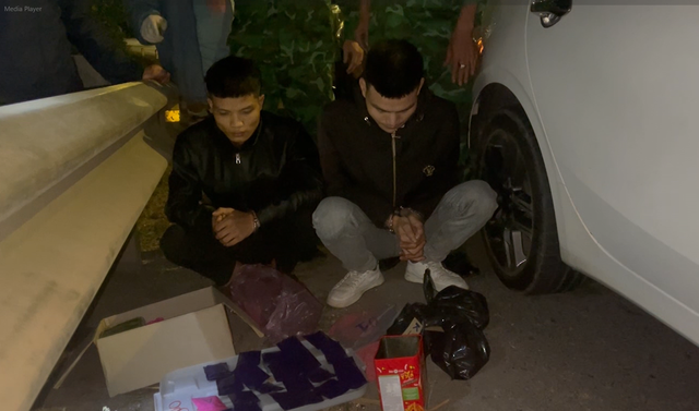 Bắt giữ 2 nghi phạm vận chuyển ma túy từ Quảng Bình vào Quảng Trị- Ảnh 1.