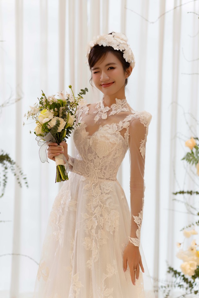 Váy cưới quyến rũ của Vân Vân trong 'Thương ngày nắng về'- Ảnh 4.