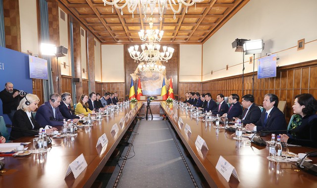 Thủ tướng: Quan hệ Việt Nam - Romania có những lợi thế 'không bàn cãi'- Ảnh 2.