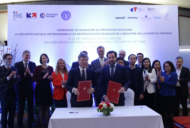 Việt Nam và Pháp ký kết hợp tác về y tế, dược phẩm- Ảnh 1.