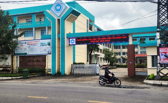 Giảng viên Trường CĐ Y tế Quảng Nam bị nợ lương: Cấp thêm 4,6 tỉ đồng- Ảnh 1.