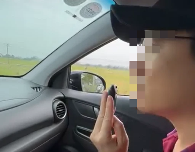 Đổ xô mua máy đo nồng độ cồn 'cho yên tâm' nhưng lăn tăn một vấn đề...- Ảnh 2. Đổ xô mua máy đo nồng độ cồn 'cho yên tâm' nhưng lăn tăn một vấn đề...- Ảnh 2.