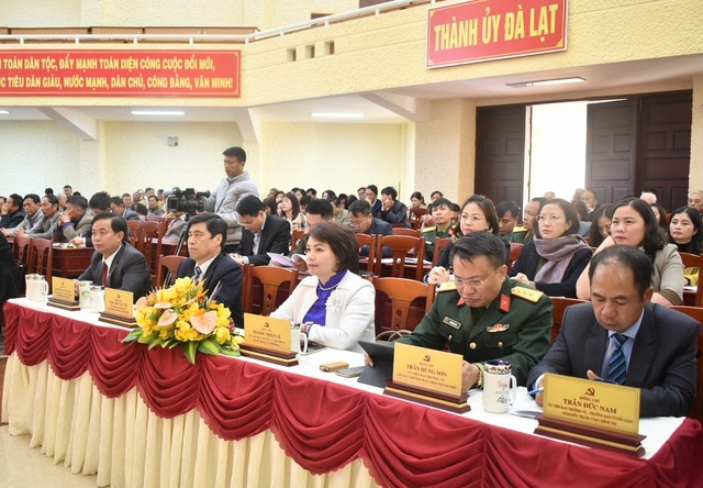 Bí thư Thành ủy Đà Lạt vắng mặt tại hội nghị công tác xây dựng Đảng- Ảnh 1.