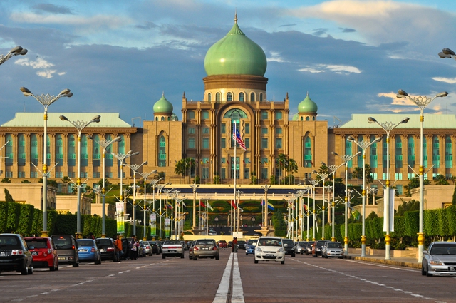 Giới thiệu về Putrajaya: Địa điểm du lịch hấp dẫn của Malaysia- Ảnh 4.