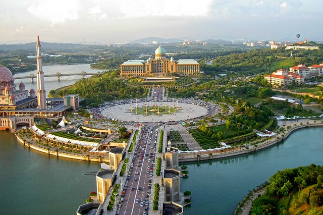 Giới thiệu về Putrajaya: Địa điểm du lịch hấp dẫn của Malaysia- Ảnh 5.
