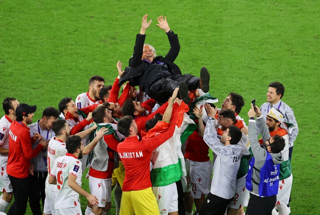Địa chấn tại Asian Cup: ‘Sự khiêm tốn giúp đội tuyển Tajikistan quật ngã UAE’- Ảnh 5.