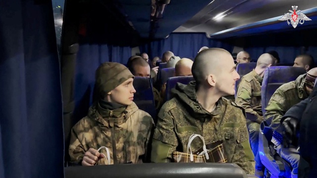 Nga, Ukraine bất ngờ trao đổi tù binh- Ảnh 1.