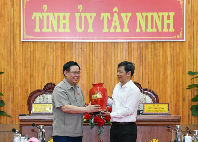 Chủ tịch Quốc hội: 'Tây Ninh cần thực hiện hiệu quả 7 đột phá phát triển'- Ảnh 2.