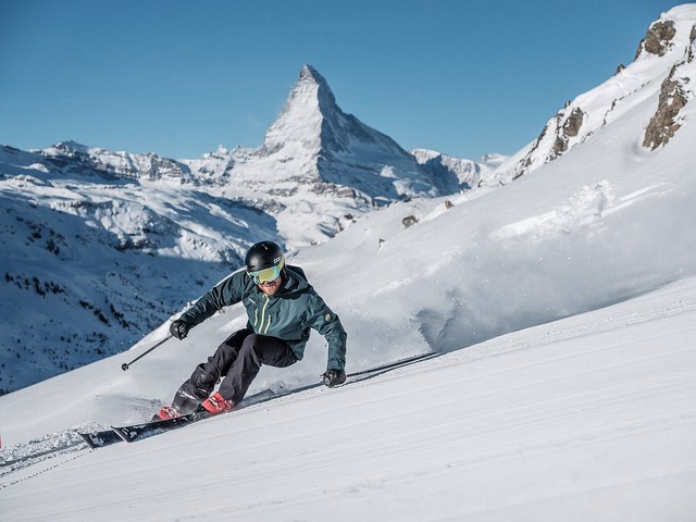 Giấc mơ tuyết trắng ở thị trấn Zermatt, Thụy Sĩ- Ảnh 2.