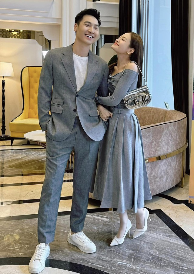 Ba ‘nàng thơ’ trong ‘Chúng ta của 8 năm sau’ tập làm ca sĩ- Ảnh 6. Ba ‘nàng thơ’ trong ‘Chúng ta của 8 năm sau’ tập làm ca sĩ- Ảnh 6.