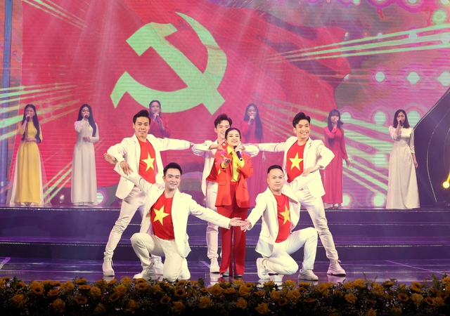 Mừng ngày thành lập Đảng Cộng sản Việt Nam với chương trình 'Giữ trọn niềm tin'- Ảnh 1.