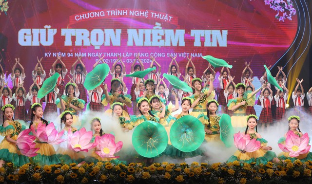 Mừng ngày thành lập Đảng Cộng sản Việt Nam với chương trình 'Giữ trọn niềm tin'- Ảnh 4.