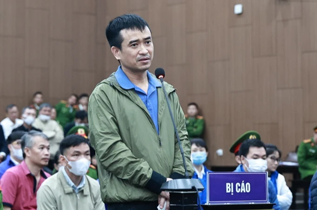 Tổng giám đốc Việt Á Phan Quốc Việt bị đề nghị án tù kịch khung 30 năm- Ảnh 1.