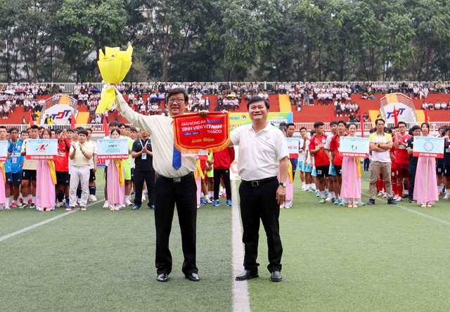 Khai mạc giải bóng đá Thanh Niên sinh viên VN lần II - 2024 Cúp THACO- Ảnh 3.