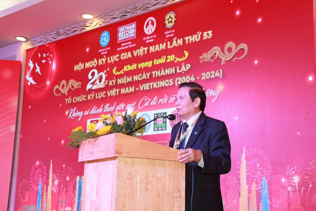 Đại sứ Ngô Quang Xuân nhận kỷ lục Việt Nam với Chuyện 'đi sứ' thời hội nhập- Ảnh 3.