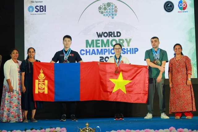 Tuyển thủ Việt Nam Đặng Ngọc Phương Trinh 'khoe' chứng nhận kỷ lục thế giới- Ảnh 4.