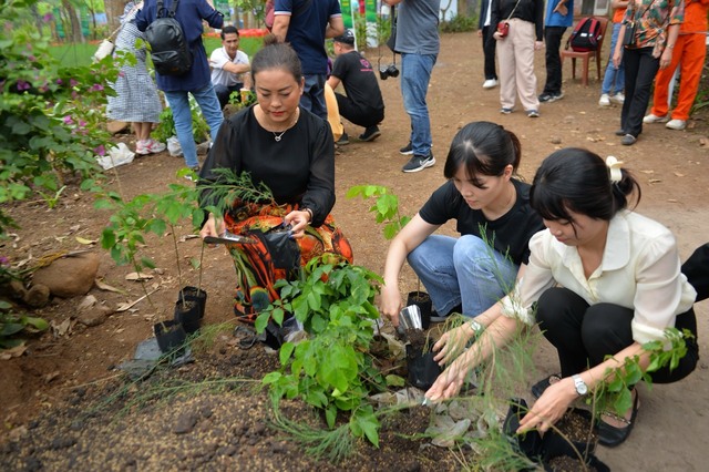 Công ty VWS tài trợ 5.000 cây xanh vì một Việt Nam xanh- Ảnh 2.