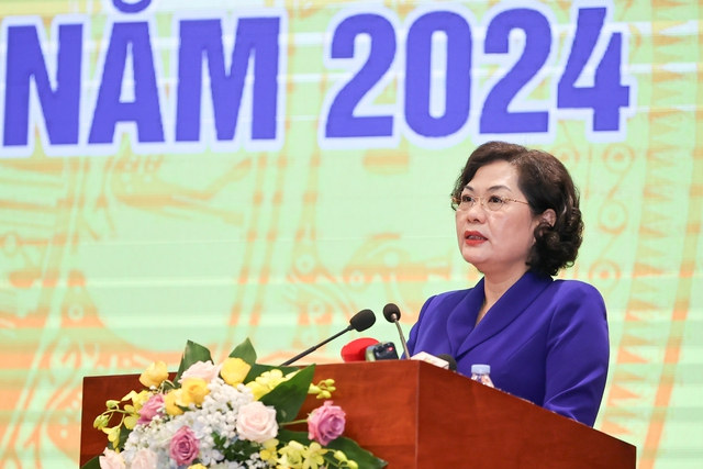 Hơn 13,5 triệu tỉ đồng gửi vào ngân hàng năm 2023, cao nhất lịch sử- Ảnh 2.