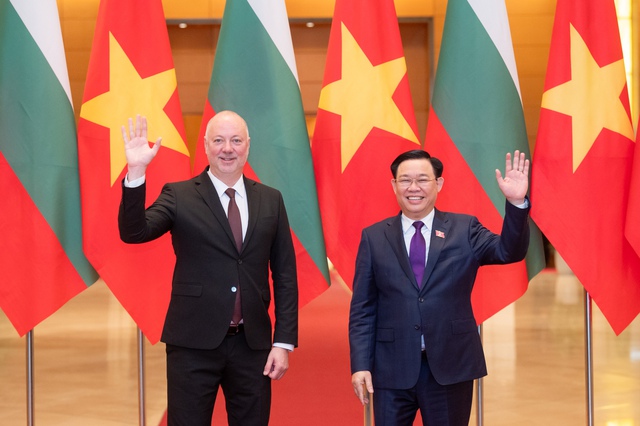 Chủ tịch Quốc hội đề nghị Bulgaria tạo thuận lợi cấp visa cho công dân Việt Nam- Ảnh 1.