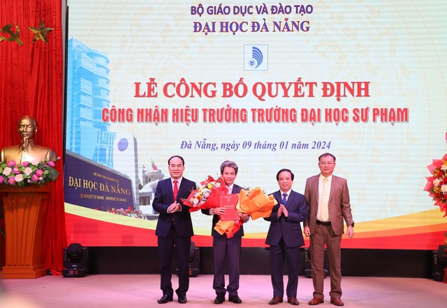 PGS-TS Võ Văn Minh giữ chức Hiệu trưởng Trường ĐH Sư phạm-ĐH Đà Nẵng- Ảnh 1.