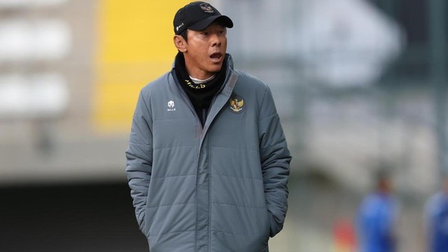 HLV Shin Tae-yong sao chép công thức của ông Park Hang-seo cho đội tuyển Indonesia- Ảnh 1.