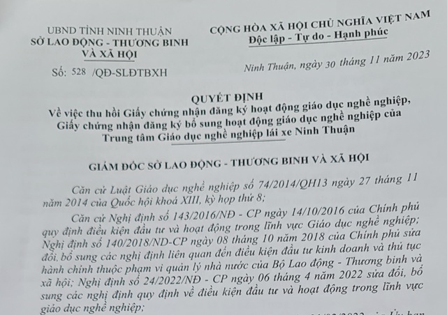 Hàng trăm học viên lái xe ở Ninh Thuận kêu cứu vì bị 'bỏ rơi'- Ảnh 2.